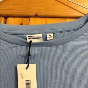 Aritzia TNA Homestretch Crop Longsleeve